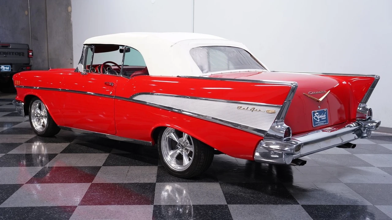 1957 Chevrolet Tri-Five Bel Air Convertible - Image 8 of 31