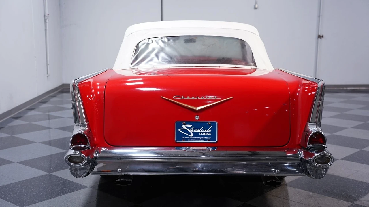 1957 Chevrolet Tri-Five Bel Air Convertible - Image 10 of 31