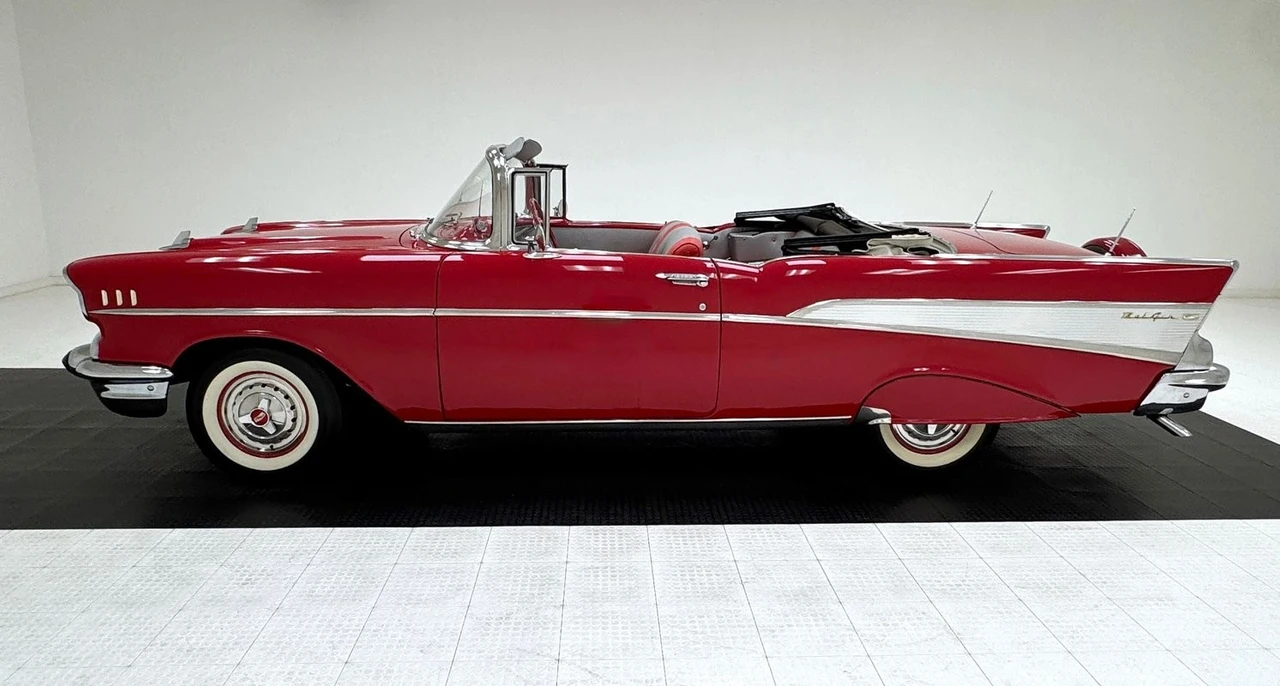 1957 Chevrolet Tri-Five Bel Air Convertible - Image 4 of 31