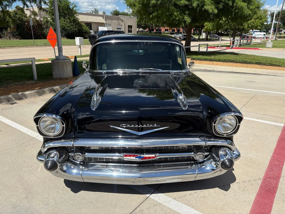 1957 Chevrolet Tri-Five Bel Air 2-Door Hardtop & Coupe - Image 2 of 7
