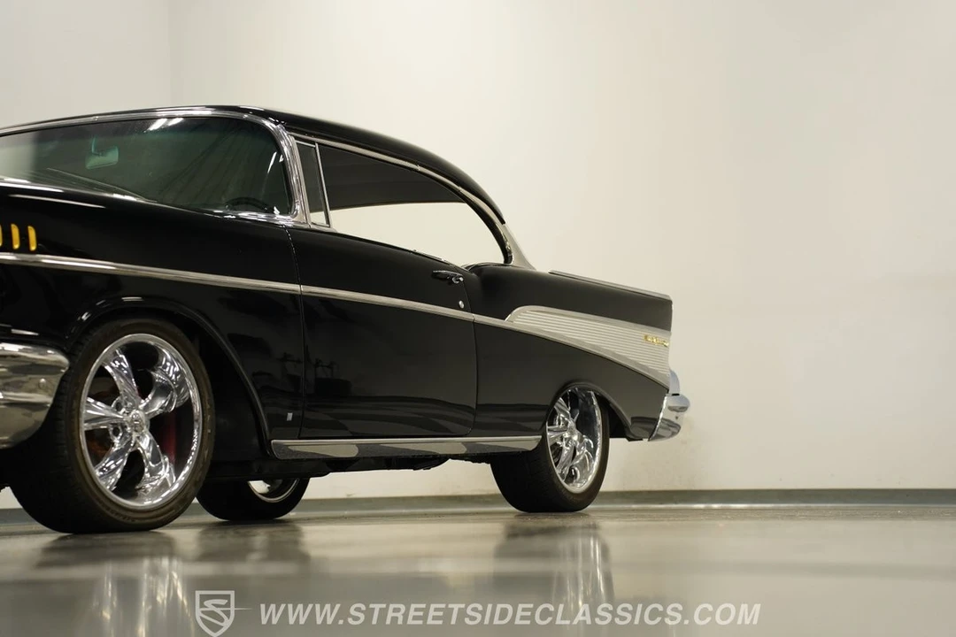 1957 Chevrolet Tri-Five Bel Air 2-Door Hardtop & Coupe - Image 22 of 31