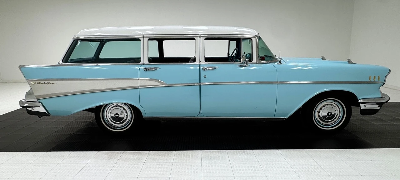 1957 Chevrolet Tri-Five Bel Air Sedan & Wagon - Image 6 of 31