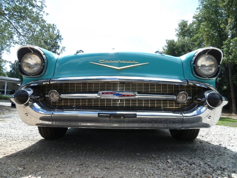 1957 Chevrolet Tri-Five Bel Air 2-Door Hardtop & Coupe - Image 18 of 24
