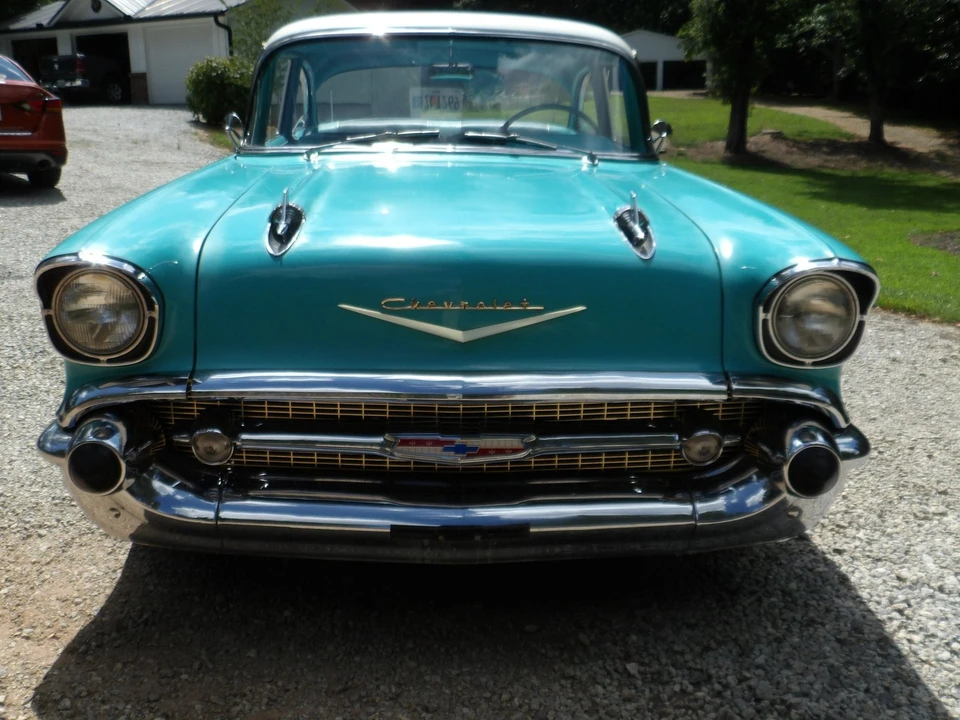 1957 Chevrolet Tri-Five Bel Air 2-Door Hardtop & Coupe - Image 3 of 24