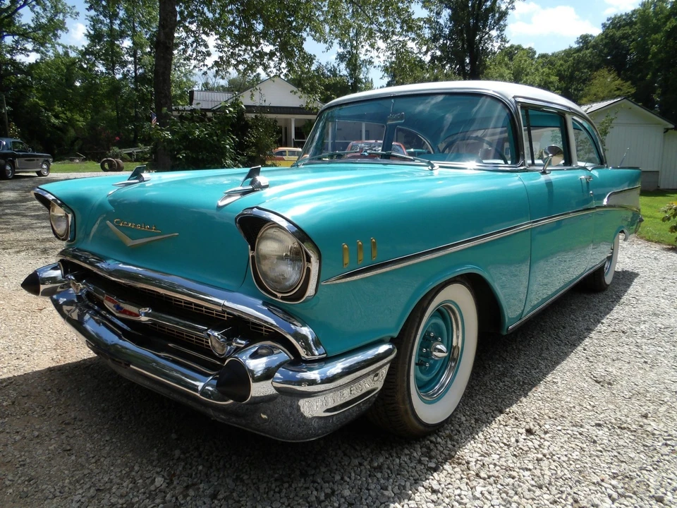 1957 Chevrolet Tri-Five Bel Air 2-Door Hardtop & Coupe - Image 20 of 24