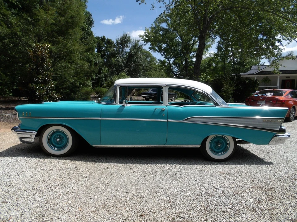 1957 Chevrolet Tri-Five Bel Air 2-Door Hardtop & Coupe - Image 5 of 24