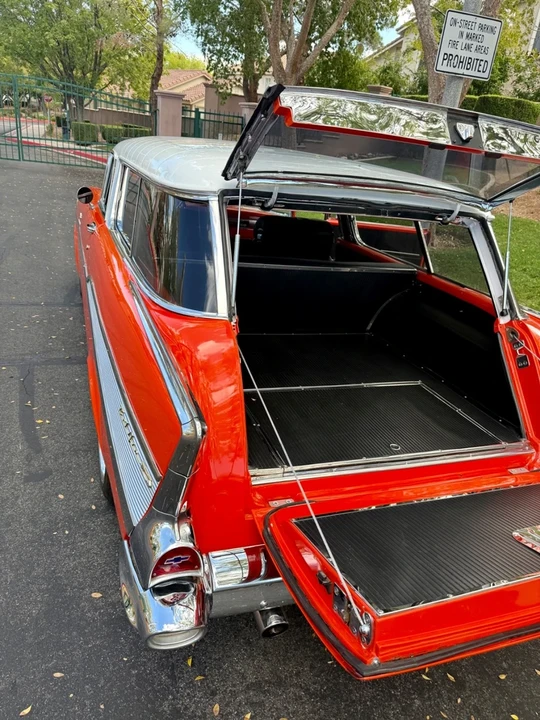 1957 Chevrolet Nomad - Image 10 of 21