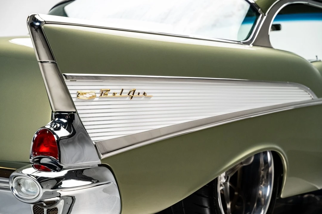 1957 Chevrolet Tri-Five Bel Air 2-Door Hardtop & Coupe - Image 25 of 31