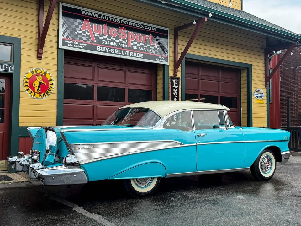 1957 Chevrolet Tri-Five Bel Air 2-Door Hardtop & Coupe - Image 4 of 31