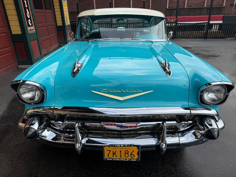 1957 Chevrolet Tri-Five Bel Air 2-Door Hardtop & Coupe - Image 27 of 31