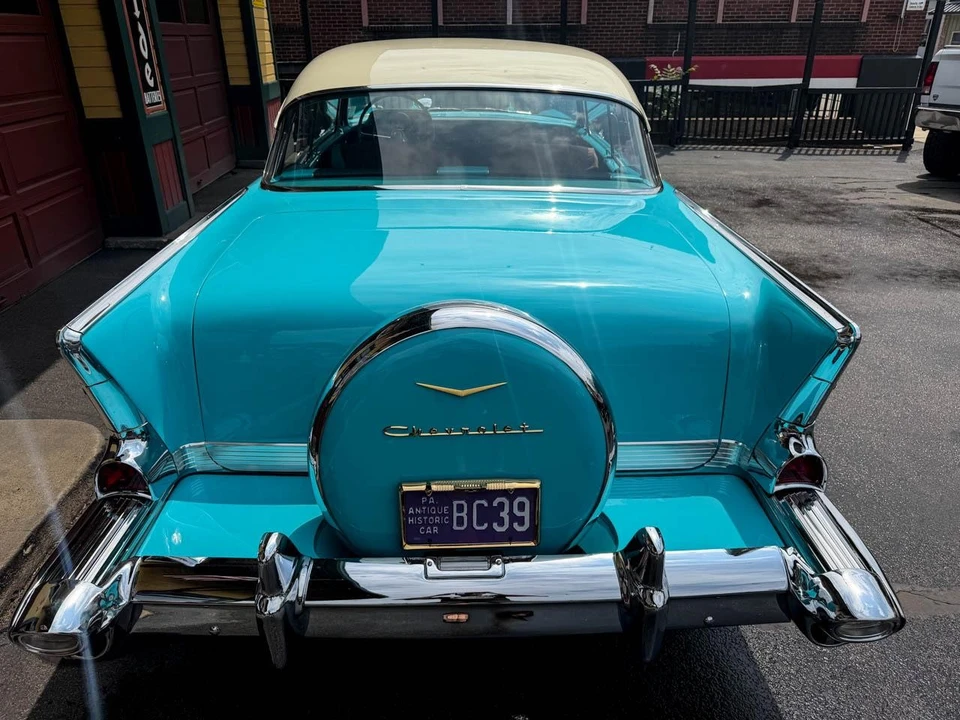 1957 Chevrolet Tri-Five Bel Air 2-Door Hardtop & Coupe - Image 7 of 31