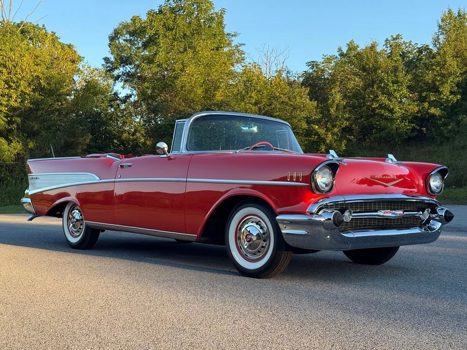 1957 Chevrolet Tri-Five Bel Air 2-Door Hardtop & Coupe - Image 3 of 31