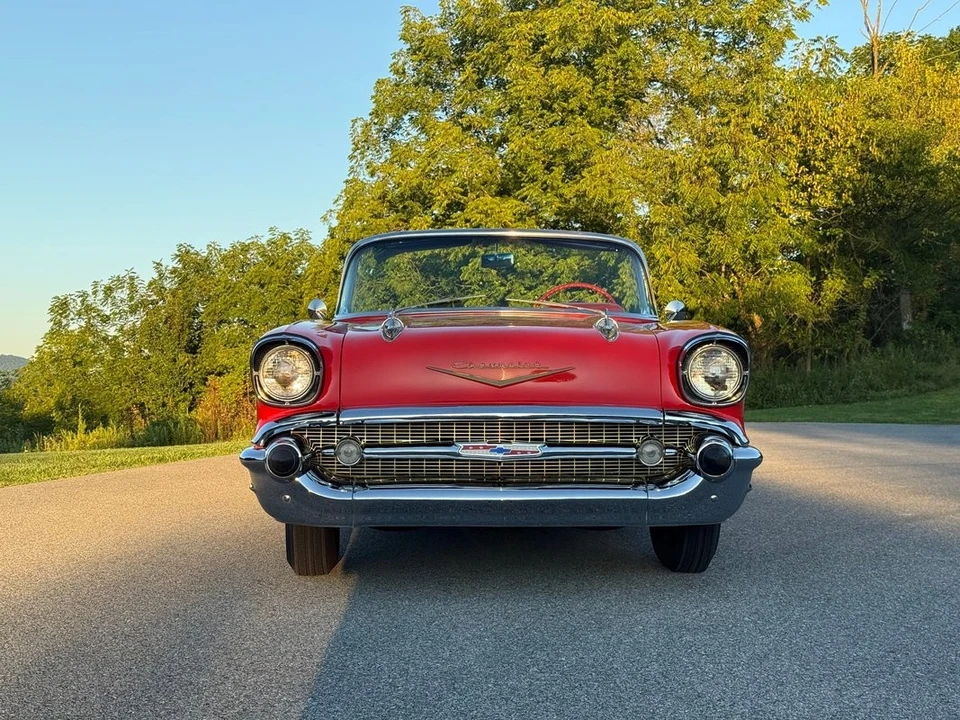 1957 Chevrolet Tri-Five Bel Air 2-Door Hardtop & Coupe - Image 2 of 31