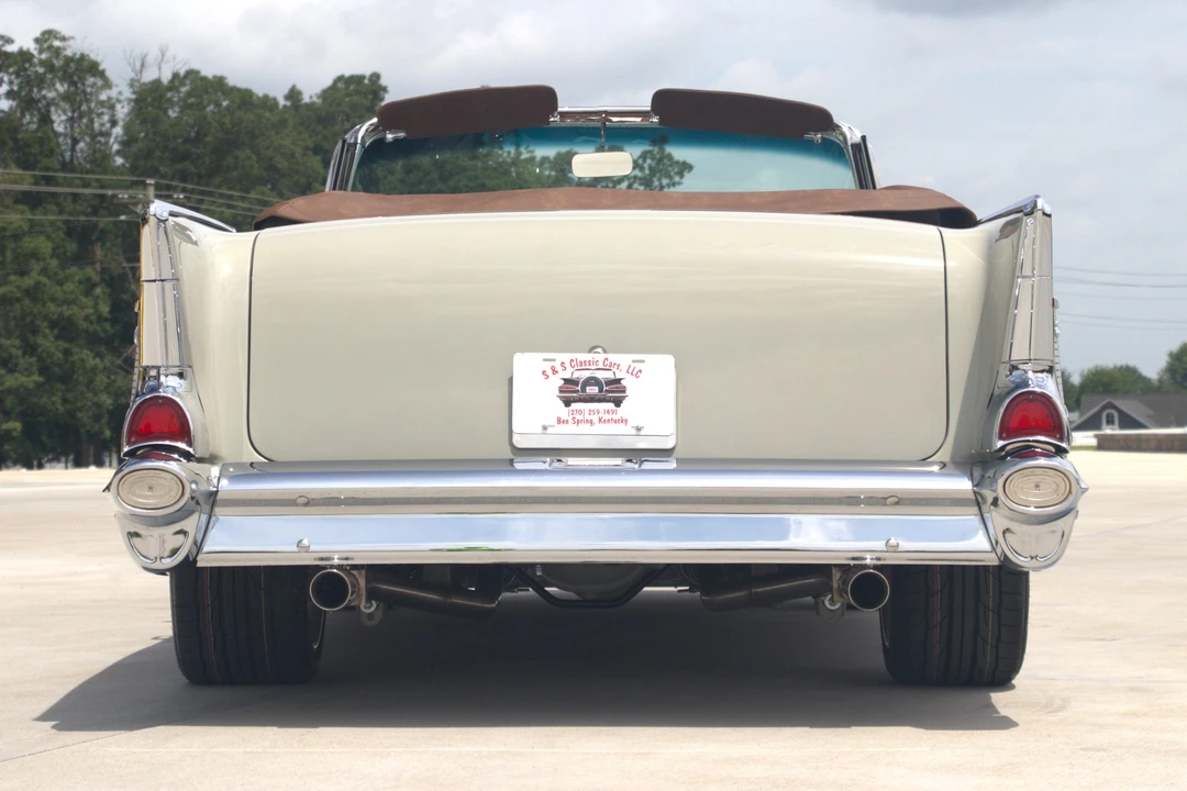 1957 Chevrolet Tri-Five Bel Air 2-Door Hardtop & Coupe - Image 9 of 31