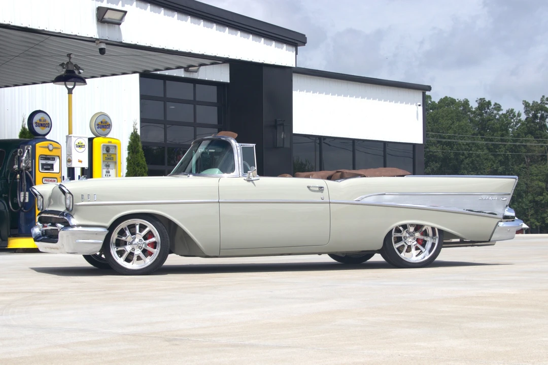 1957 Chevrolet Tri-Five Bel Air 2-Door Hardtop & Coupe - Image 19 of 31