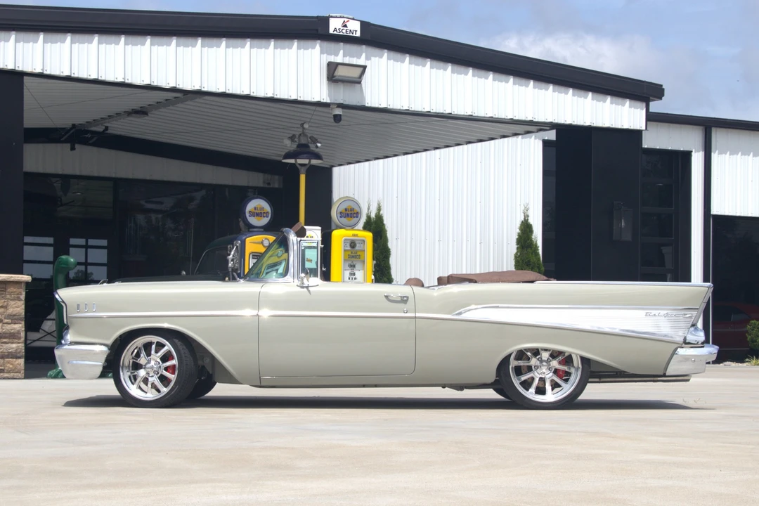 1957 Chevrolet Tri-Five Bel Air 2-Door Hardtop & Coupe - Image 6 of 31