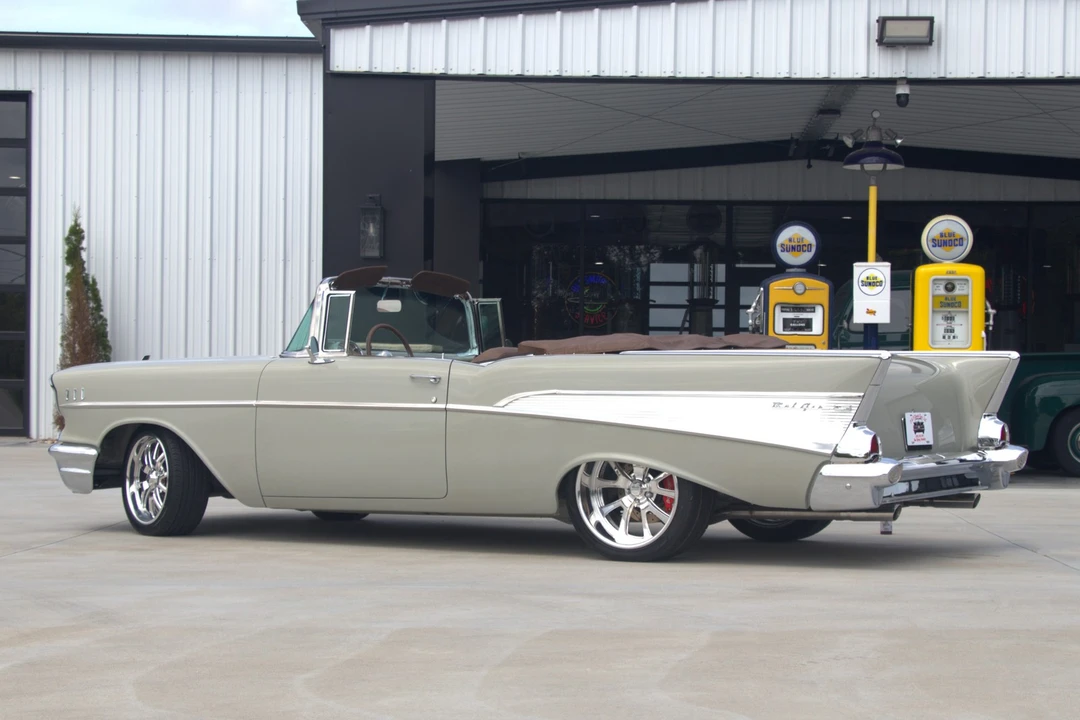 1957 Chevrolet Tri-Five Bel Air 2-Door Hardtop & Coupe - Image 25 of 31