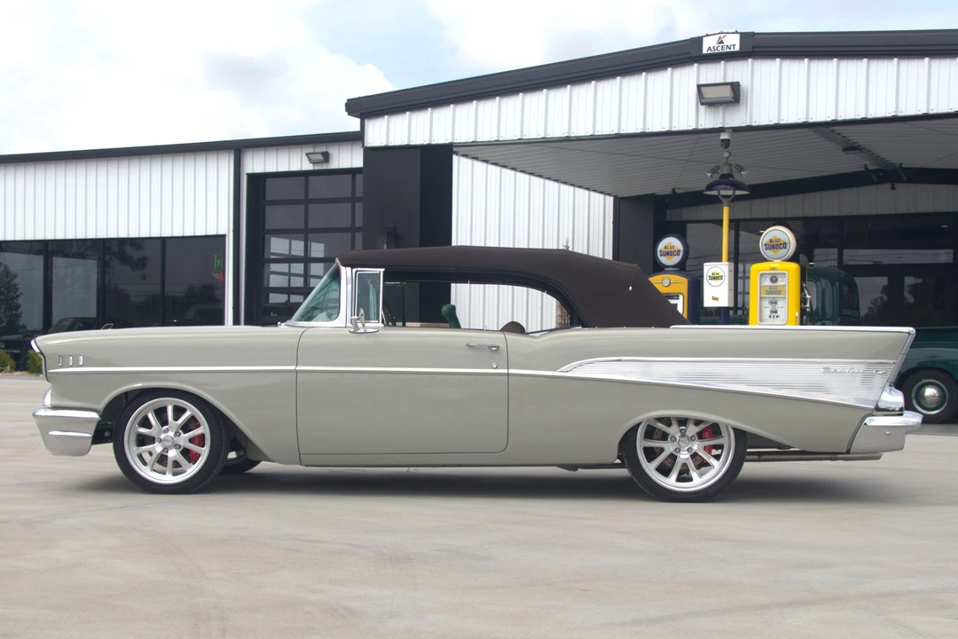 1957 Chevrolet Tri-Five Bel Air 2-Door Hardtop & Coupe - Image 24 of 31