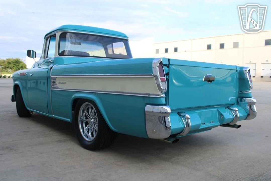 1957 Chevrolet Task Force - Image 10 of 12