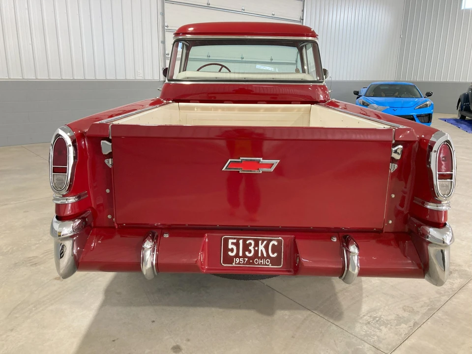 1957 Chevrolet Task Force - Image 6 of 31