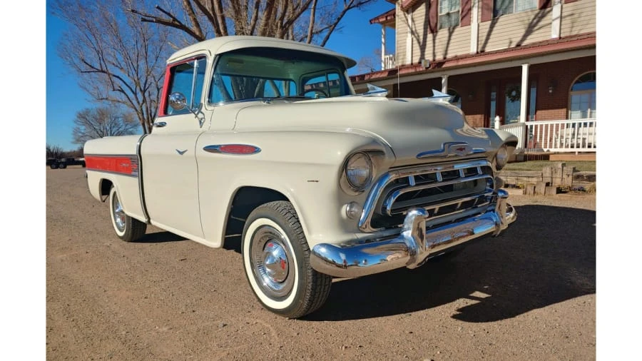 1957 Chevrolet Task Force - Image 4 of 8