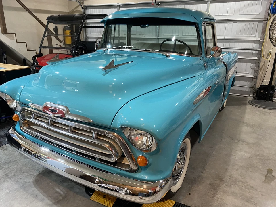1957 Chevrolet Task Force - Image 17 of 31