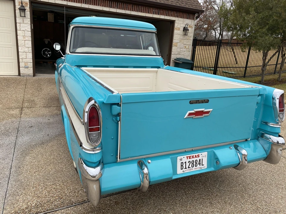 1957 Chevrolet Task Force - Image 8 of 31