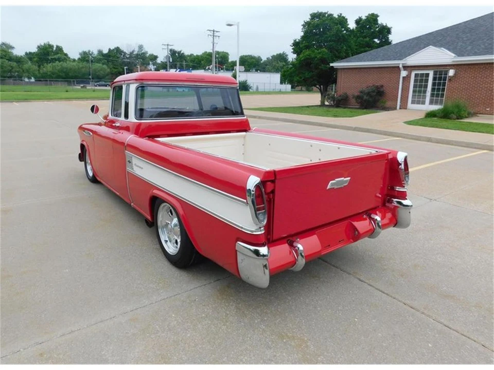 1957 Chevrolet Task Force - Image 26 of 31