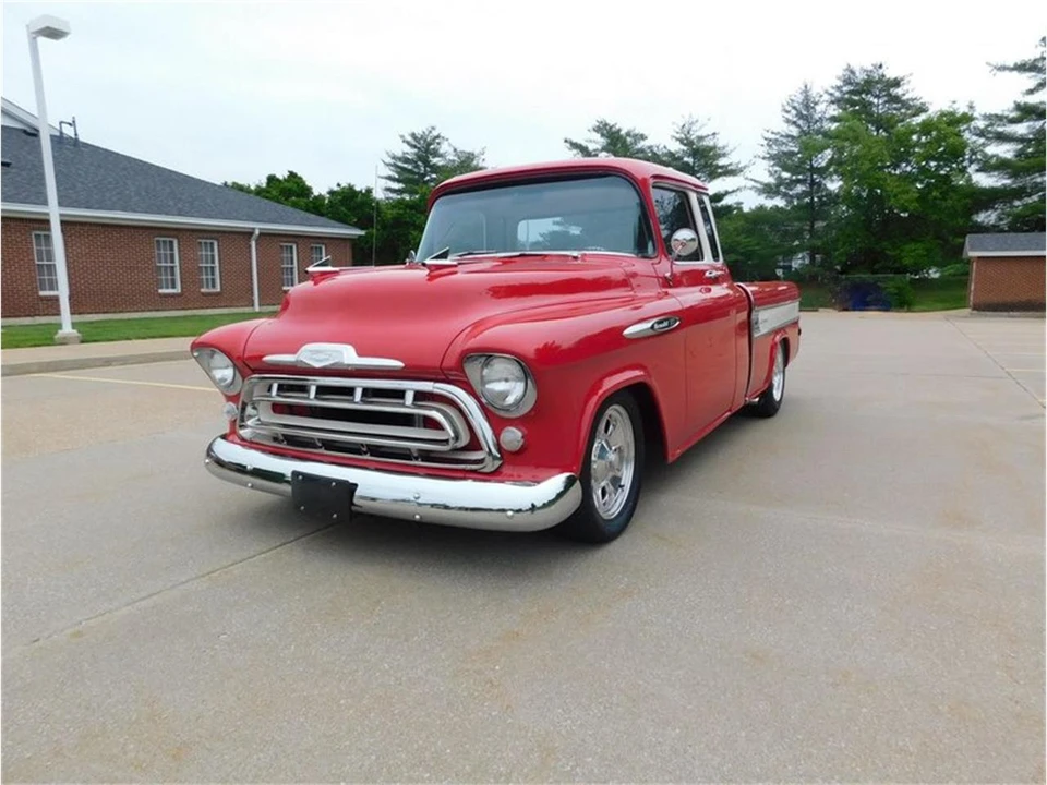 1957 Chevrolet Task Force - Image 8 of 31