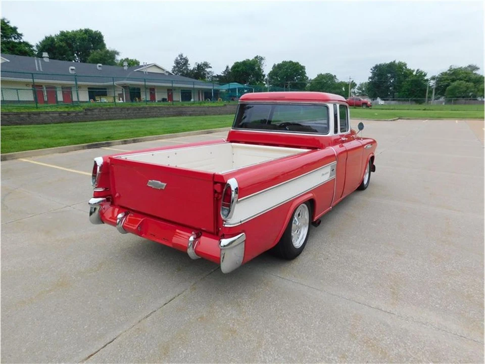 1957 Chevrolet Task Force - Image 24 of 31