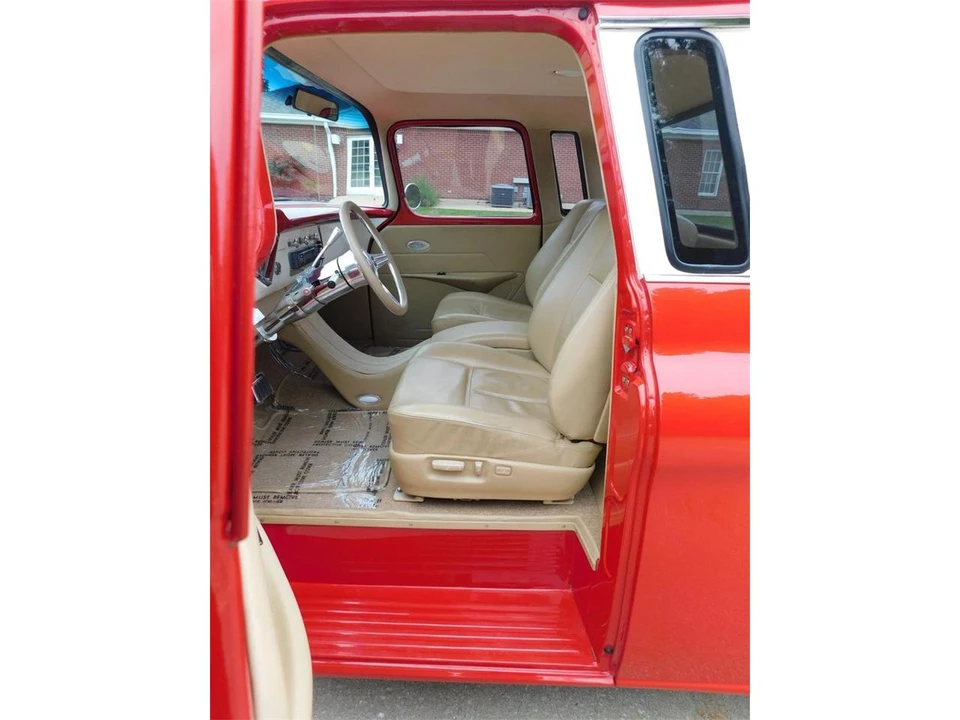 1957 Chevrolet Task Force - Image 30 of 31