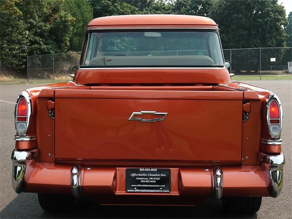 1957 Chevrolet Task Force - Image 9 of 31