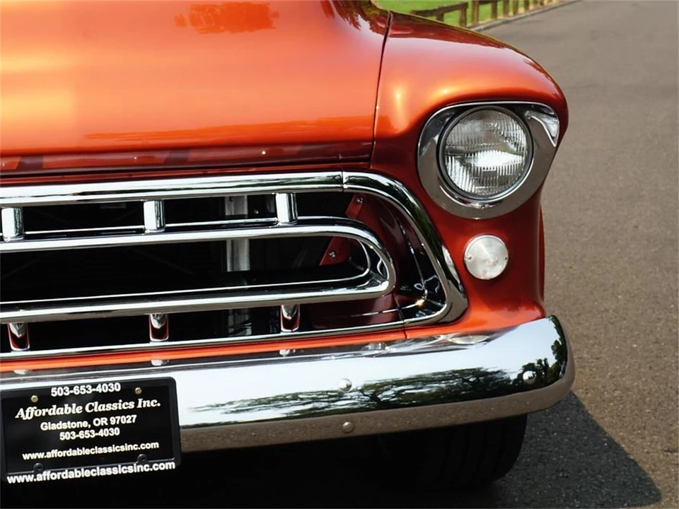 1957 Chevrolet Task Force - Image 19 of 31