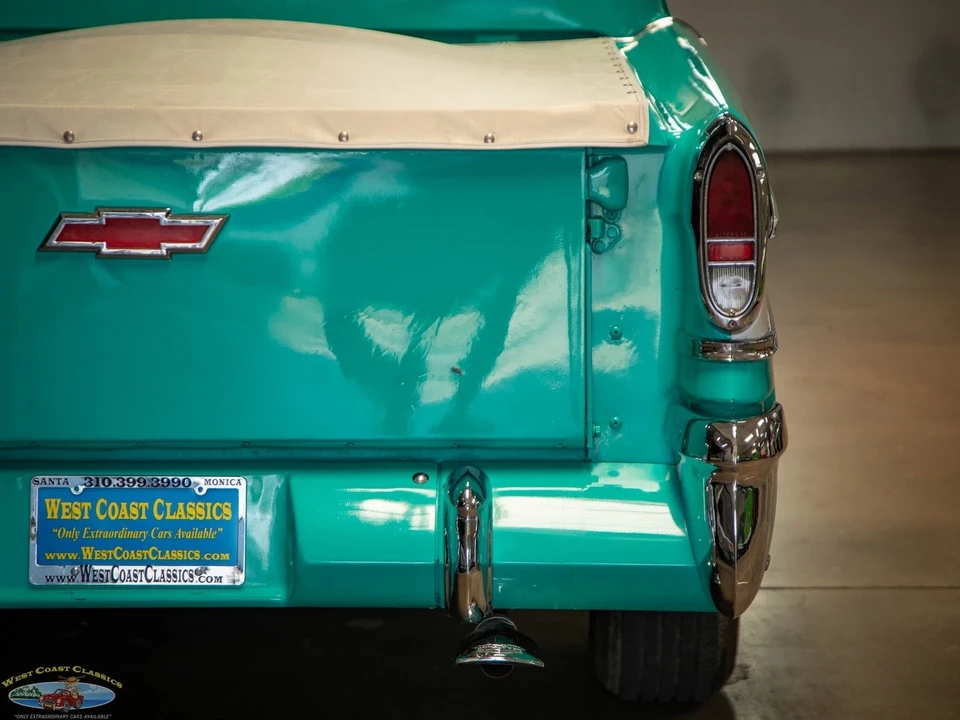 1957 Chevrolet Task Force - Image 21 of 21