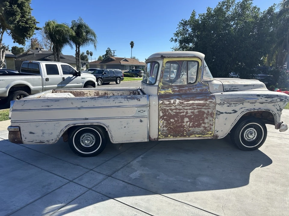 1957 Chevrolet Task Force - Image 8 of 21