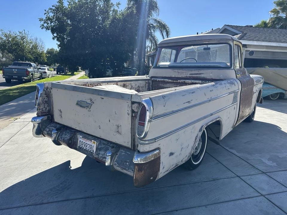 1957 Chevrolet Task Force - Image 6 of 21