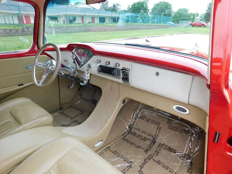 1957 Chevrolet Task Force - Image 19 of 31