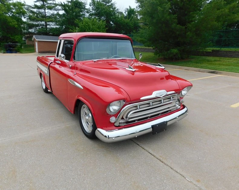 1957 Chevrolet Task Force - Image 26 of 31