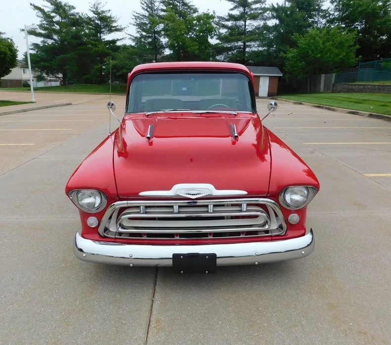 1957 Chevrolet Task Force - Image 24 of 31
