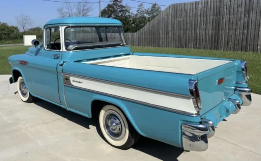 1957 Chevrolet Task Force - Image 8 of 31