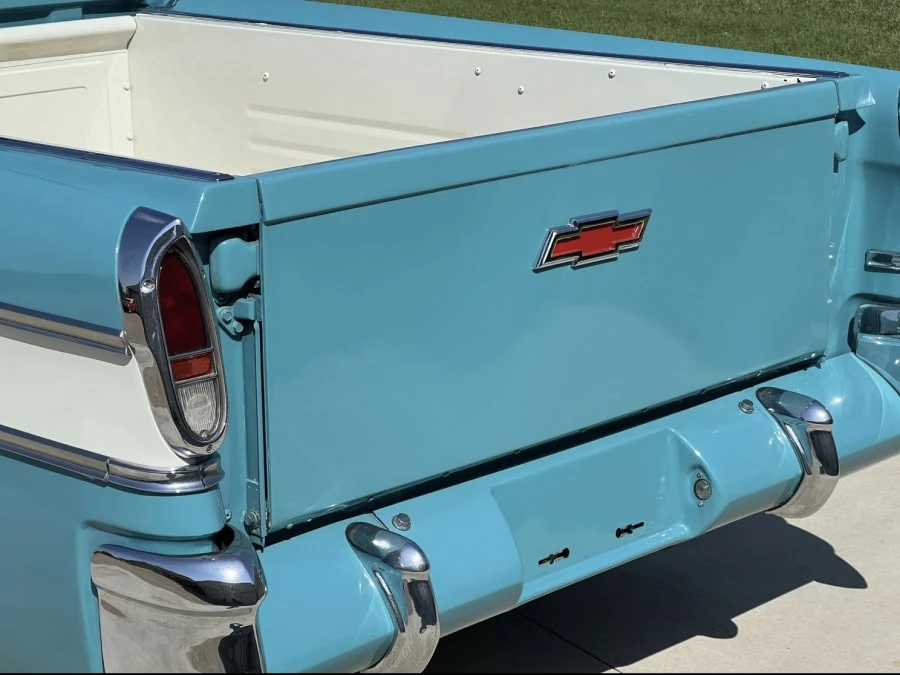 1957 Chevrolet Task Force - Image 12 of 31