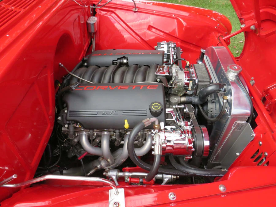 1957 Chevrolet Task Force - Image 29 of 31
