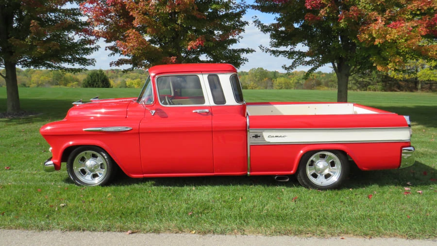 1957 Chevrolet Task Force - Image 8 of 31