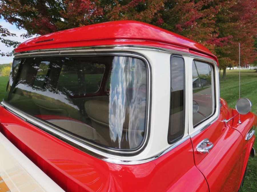 1957 Chevrolet Task Force - Image 10 of 31