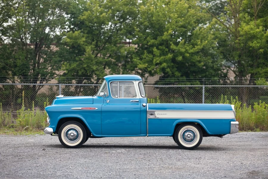 1957 Chevrolet Task Force - Image 19 of 28