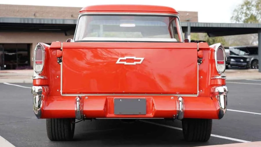 1957 Chevrolet Task Force - Image 19 of 21
