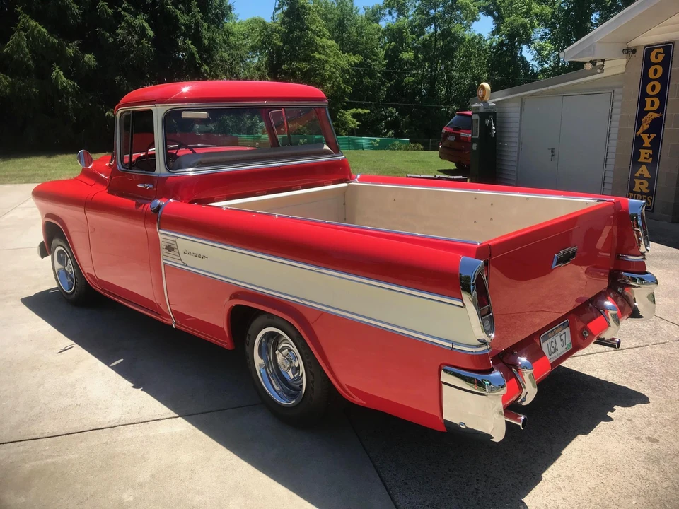 1957 Chevrolet Task Force - Image 8 of 31