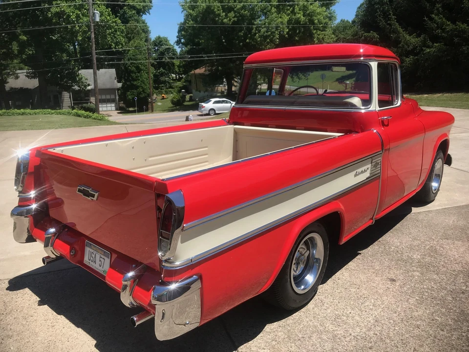 1957 Chevrolet Task Force - Image 11 of 31