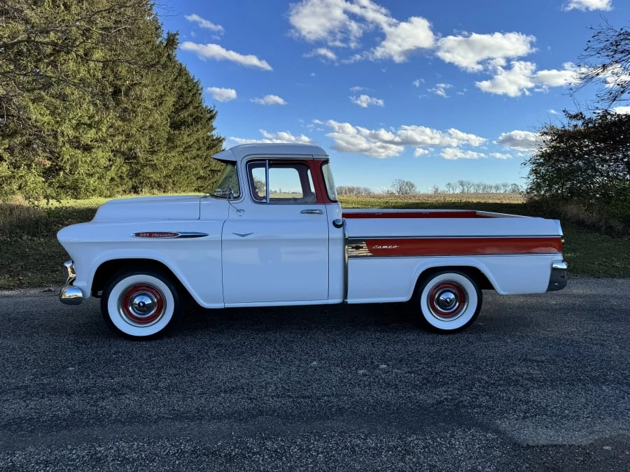 1957 Chevrolet Task Force - Image 2 of 8