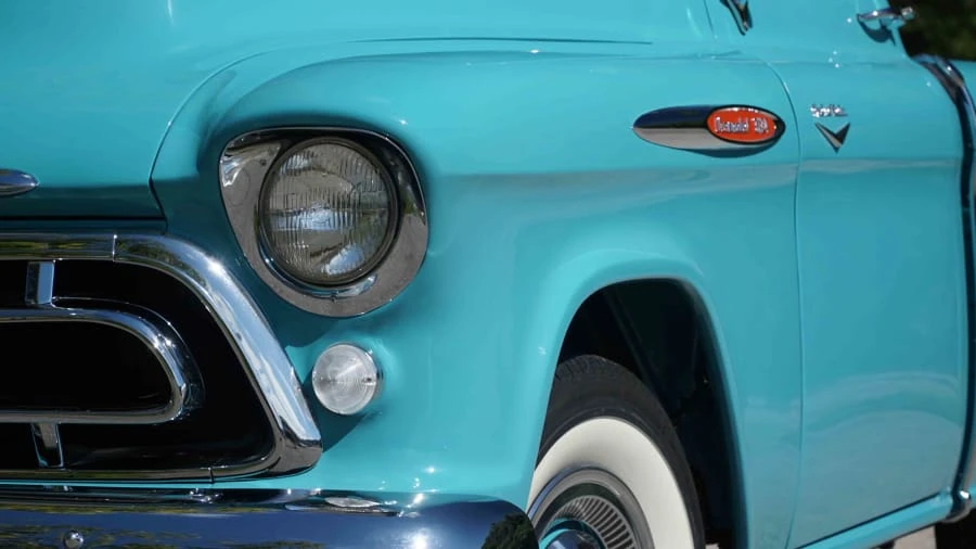 1957 Chevrolet Task Force - Image 8 of 18